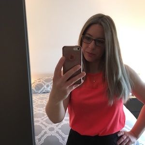 Meet your Posher, Emilie